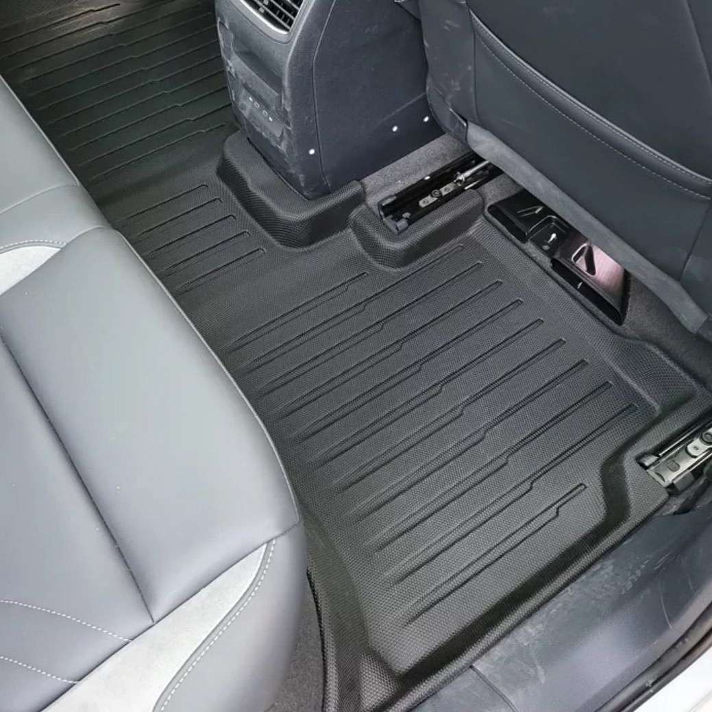 Id4 Floor Mats Inside Car 
